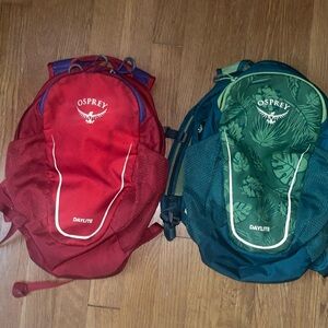 Osprey Daylite Kids Everyday Backpack RED